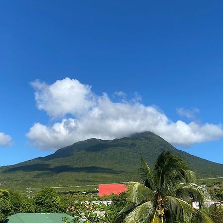 Beverley'S Guest House, Nevis Exterior photo