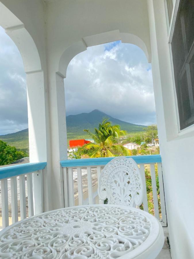 Beverley'S Guest House, Nevis Exterior photo